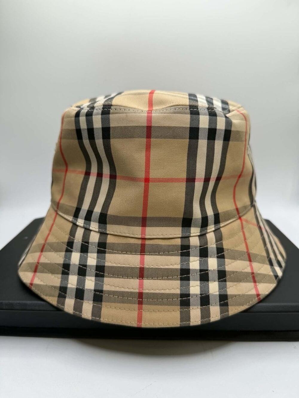 BURBERRY Nova Check Cotton Bucket Hat Plaid Sand Beige Sz L SPB-TS 369216